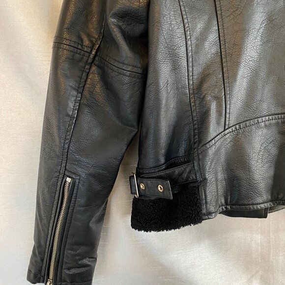 Tommy Hilfiger Faux Leather Jacket  with Sherpa Lining Ladies XS - Picture 12 of 16